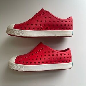 Native Shoes Jefferson Sneaker Toddler Red Slip-On Shoes (size C10)
